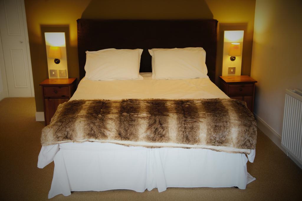 Вилла Airlie House Self Catering Стратайр Экстерьер фото