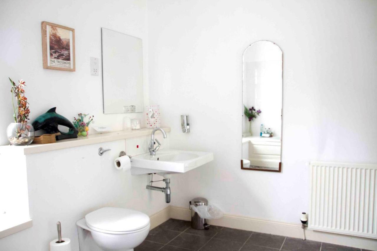 Вилла Airlie House Self Catering Стратайр Экстерьер фото