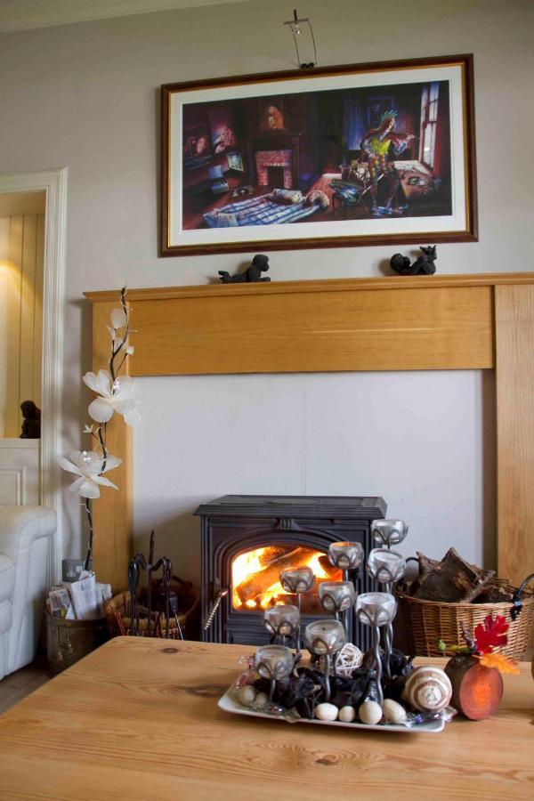Вилла Airlie House Self Catering Стратайр Экстерьер фото